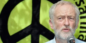 Corbyn delivers speech on ditching nuclear weapons that 'destroy your neighbour' to mark Hiroshima bombing